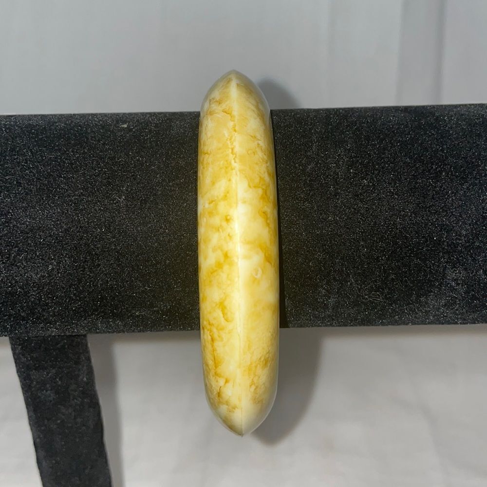 Large plastic bangle bracelet 